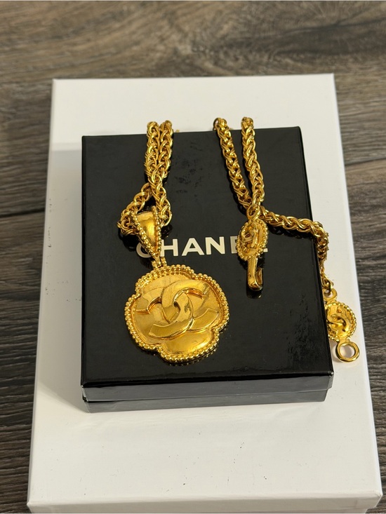 CHANEL Jewelry - CHANEL Vintage Gold CC Clover Pendant Chain Pendant Necklace, 1996